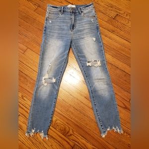 Abercrombie & Fitch Ripped Jeans Size 28